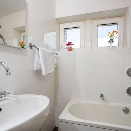 Apartment Aviani Split