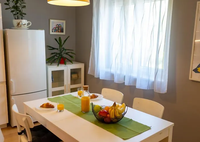 Appartamento Aviani *